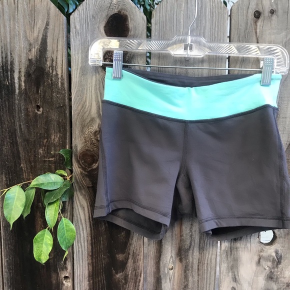 Champion Grey & Turquoise stretchy workout shorts - Picture 8 of 8